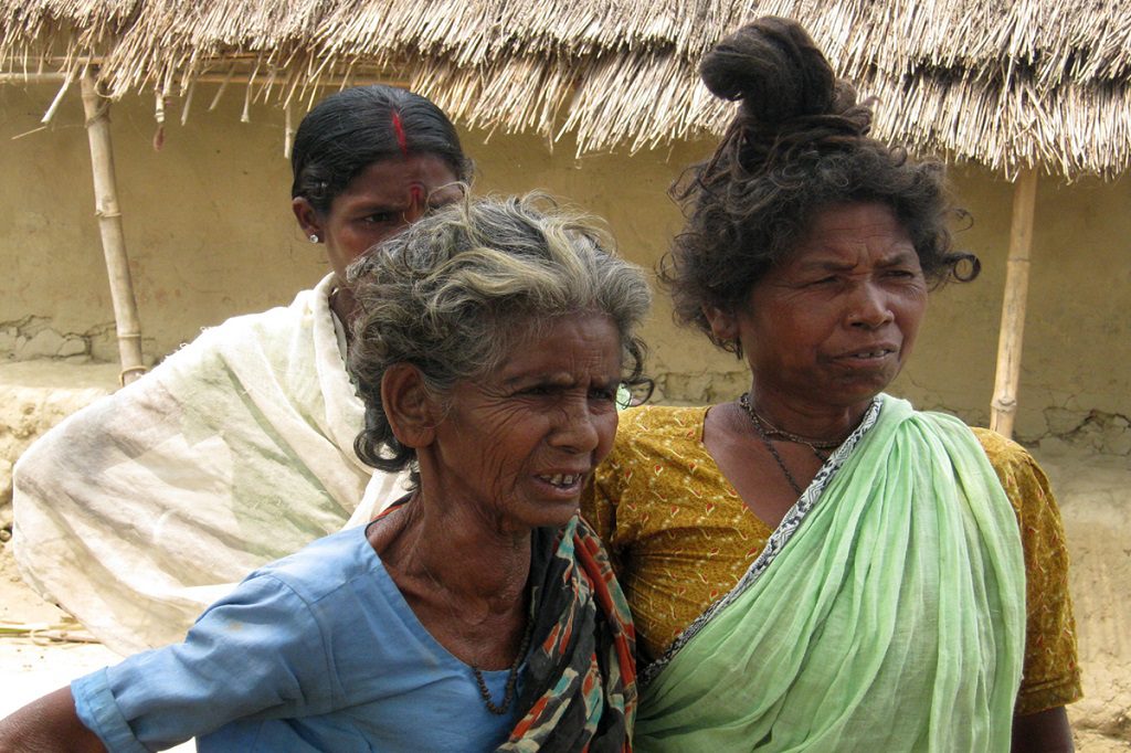 একদিকে সরকার বলছে দেশে কোনো আদিবাসী নেই, আবার একই আইনে বলা হচ্ছে, আদিবাসীরাই ক্ষুদ্র নৃগোষ্ঠী